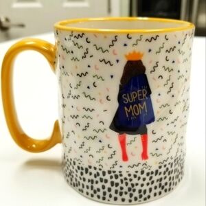 10 strawberry street super mom coffee mug